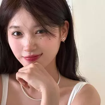 Милые и симпатичные серьги-гвоздики с бантиками из циркония, универсальные серебряные серьги-иглы, простые и модные серьги высокого класса. 925 silver needle