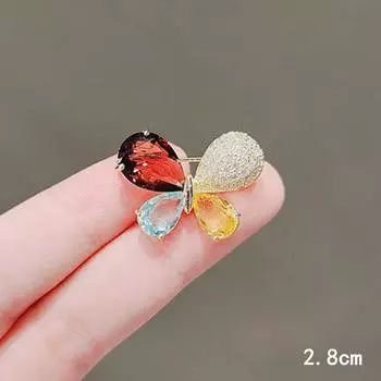 Милые милые броши в виде кролика с цветком и кристаллами для бутиков, значки с изображением животных небольшого размера 04