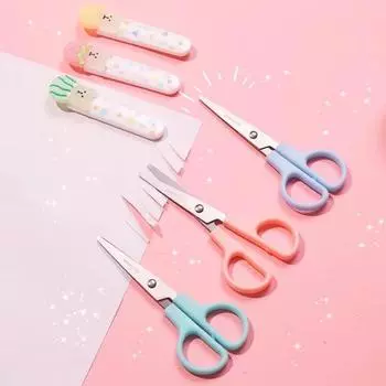 Милые ножницы с героями мультфильмов, корейские креативные безопасные ножницы с защитным чехлом для резки ножниц для бумаги, студенческие канцелярские ножницы