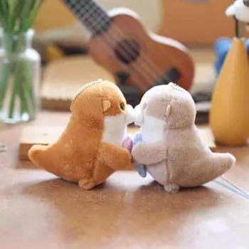 Милые пушистые мягкие плюшевые выдры, держащие рыбу, брелок, рюкзак, сумка, игрушка, кукла, брелки, подарок для ребенка, мальчика, девочки, женщины, мужчины коричневый