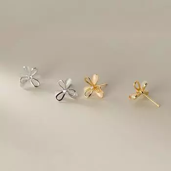 Милые романтические серьги-гвоздики из стерлингового серебра 925 пробы с клевером и синтетическим опалом в Корейском стиле для женщин, сладкие свадебные украшения для вечеринки в подарок золотой