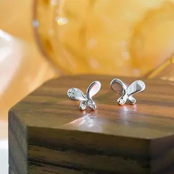 Милые серьги-бабочки для женщин с легким роскошным дизайном высокого класса, новые серьги