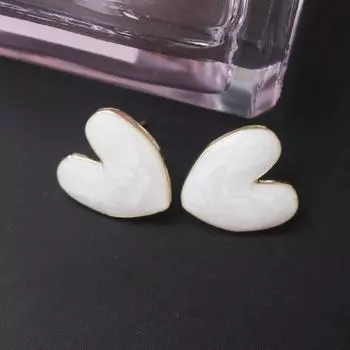 Милые серьги-гвоздики с белой эмалью в форме сердца для женщин, корейские модные серьги «Любовь», случайная текстура, золотые металлические украшения для ушей, подарок для девочек белый