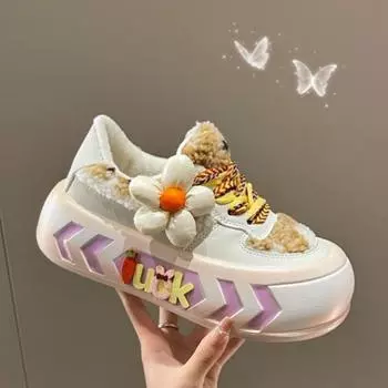 Милые женские туфли Kawaii на распродаже, новые модные женские туфли со шнуровкой и круглым носком, вулканизированные весенние плоские уличные теплые женские кроссовки 35 чёрный