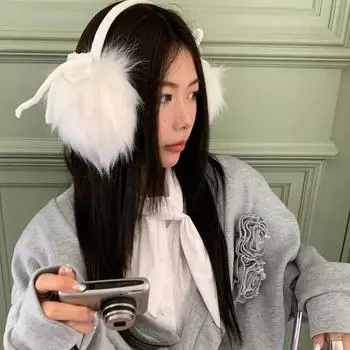 Милые зимние наушники с бантом в японском стиле, белые длинные бархатные наушники с бабочкой, головные уборы для девочек, наушники EarWarmth для верховой езды