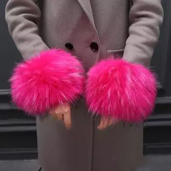 Милый браслет с кольцом на руку, перчатки большого размера из искусственного меха, женский зимний браслет, ветрозащитный рукав, пушистый нарукавник из искусственного лисьего меха 10*35cm