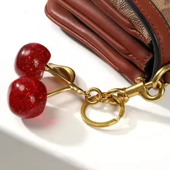 Милый брелок для сумки Cherry Charm, брелок для ключей, женские изысканные аксессуары для сумки Cherry, высококачественный кулон в подарок