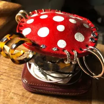 Милый держатель для украшений в виде красного/розового гриба, органайзер для сережек из смолы, подставка для сережек, органайзер для сережек, держатель для сережек и 26 крючков розовый