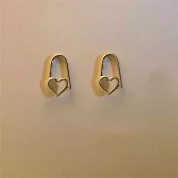 Милый и классный стиль Простые серьги для девушек Любовь Темперамент Холодный стиль Серьги Новый стиль