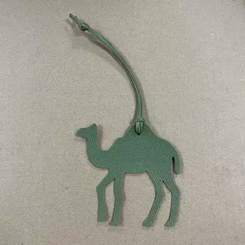 Милый кожаный верблюд брелок для ключей рюкзак кулон животное женская сумка шарм аксессуары 8
