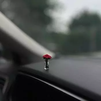 Милый креативный автомобильный интерьер, изысканная мини-ваза с розами, украшение для центральной консоли автомобиля, украшения, аксессуары, подарки