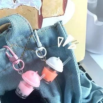 Милый мини-брелок с жемчугом и молочным чаем, кулон в виде мультяшного медведя, шляпа, брелок с чашкой молочного чая, парные украшения, подвески для рюкзака, сумка, декор, подарки