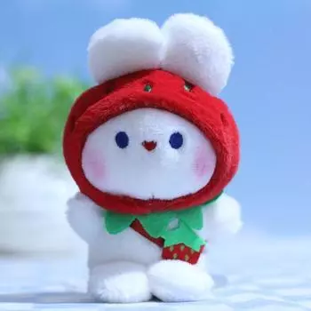 Милый мультяшный плюшевый брелок в виде клубничного кролика, мягкая набивная кукла-зайчик для коллекционеров Strawberry Hat