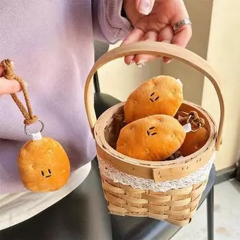 Милый плюшевый брелок в виде картофеля, мультяшная плюшевая кукла в виде картофеля, кулон для студенческого креативного рюкзака, украшения для детей, подарок на день рождения