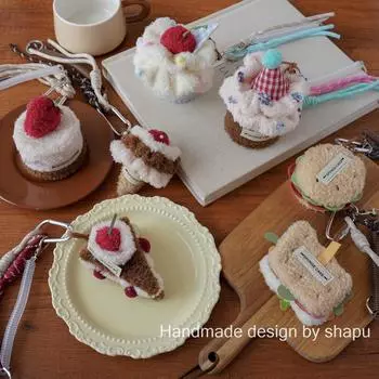 Милый плюшевый мультяшный гамбургер-торт с вишней на телефоне - корейский милый кулон для девочек