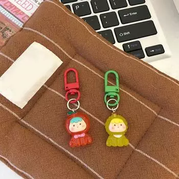 Милый светящийся мультяшный кулон в виде фруктовой куклы, брелок, сумки, украшения для автомобиля, аксессуары, подарок
