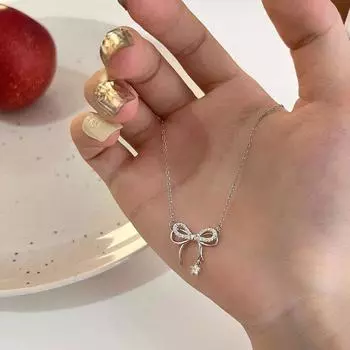 Милый узелок-бабочка, ожерелье-звезда, сверкающий бриллиант в форме пятиконечной звезды, подруга на студенческой вечеринке, девушка с цепочкой на воротнике