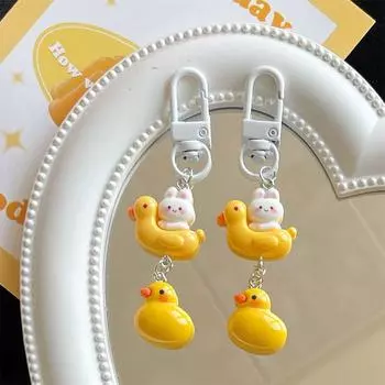 Милый желтый брелок в виде утки, лодки, кролика, для девочек-студенток, забавные подарки, брелок для рюкзака, чехол для наушников, аксессуары, подарок A26