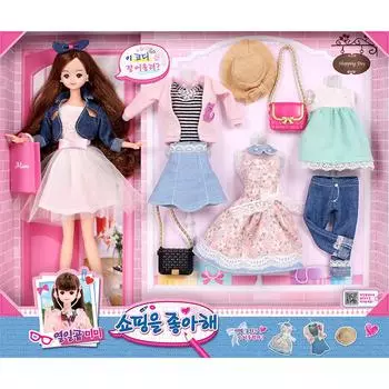 [Mimi World Official] Семнадцатилетняя Мими любит шопинг и популярные корейские игрушки-персонажи