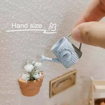 Мини-бутылка для полива Yousheng, металлический миниатюрный горшок для разбрызгивания, кукольный домик, садовые инструменты, игрушечная имитация лейки для мини-садов, цветочных комнат A