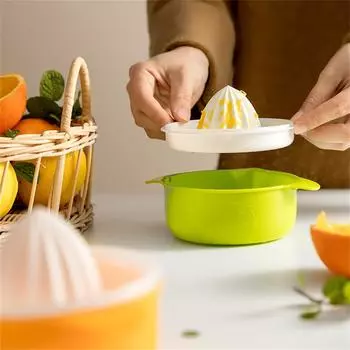 Mini Juicer Portable Hand Pressure Mini Manual Juicer Household Juicer Household Kitchen Bar Supplies Juicer Kitchen Tools зелёный