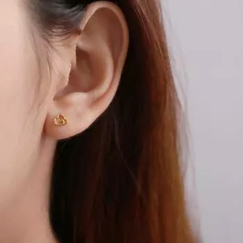 Мини-модель, которую не нужно снимать во время сна, креативные маленькие серьги Cloud, женские серьги для прямой трансляции, серьги Xiangyun