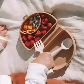 Мини-одежда Silifold (силиконовая присоска),Корейские детские товары Almond Butter