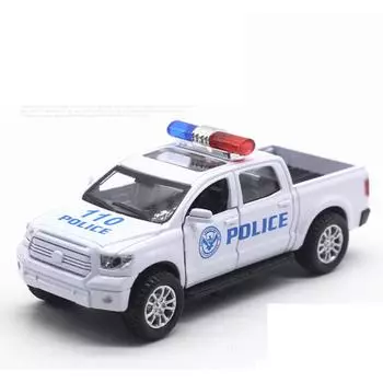 Мини-полицейская машина Ford в масштабе 1/32, Мини-полицейская машина Toyota, модель автомобиля с откатным механизмом Мини-полицейская машина, литая под давлением модель автомобиля, литая под давлением игрушечная машина