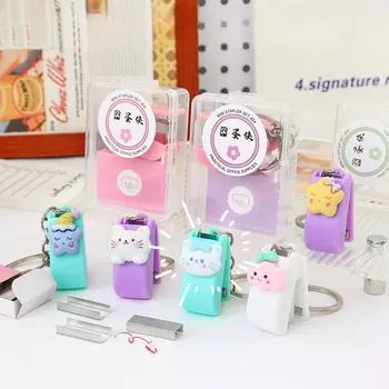 Мини-портативный степлер, набор скрепок для студентов, милый мультяшный переплет с животными, маленький брелок, степлер, скрепки, школьные принадлежности