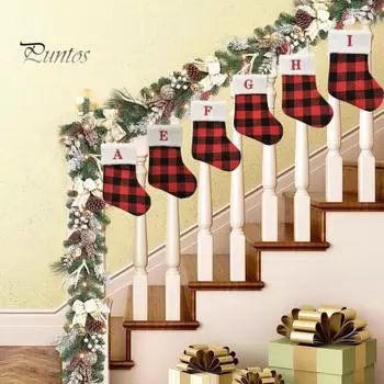 Мини рождественский чулок в красную и черную клетку, маленький чулок с подвесным кольцом, вышитые буквы от A до Z, подвесной чулок для настенной каминной полки в виде рождественской елки B