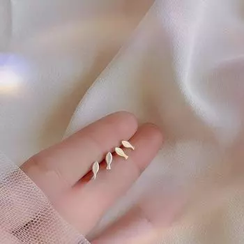 Мини-серьги-гвоздики-невидимки, маленькие и милые серьги-рыбки, персонализированные простые студенческие украшения для ушей серебряный