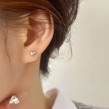 Мини-серьги Love Серьги в форме сердца Милые серьги для прокалывания ушей Студенческая мода Простой стиль