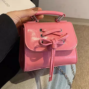 Мини-сумка через плечо с цепочкой для женщин, новая однотонная квадратная упаковка с застежкой-защелкой, модный женский кошелек для монет в виде помады