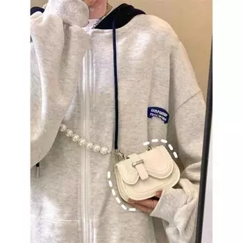 Мини-сумка женская новая весенне-летняя высококачественная текстура нишевый дизайн модная сумка-мессенджер с цепочкой из жемчуга белый