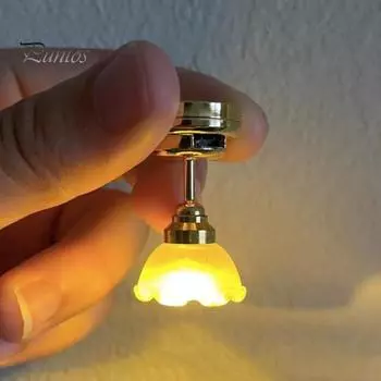 Мини-светильники 1:12 светодиодных потолочных светильников с выключателем, металлическим основанием, реалистичные миниатюрные светильники на батарейках A