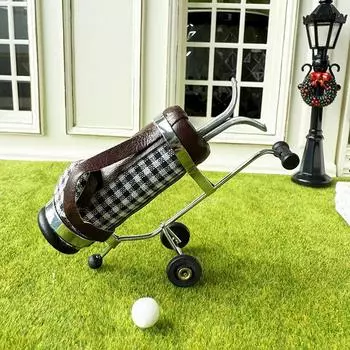 Мини-тележка для гольфа с мячом для кукольного домика, уличная модель, реквизит, украшения для кукольного домика, миниатюрные аксессуары, миниатюрная модель сцены