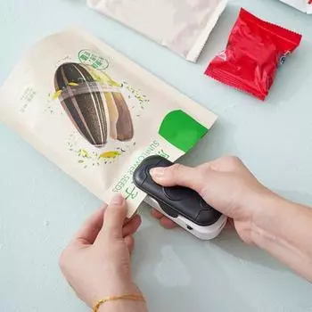 Мини-запечатывающая машина 2 в 1, дизайнерский запайщик пакетов с резаком, удобная машина для запечатывания пищевых продуктов для домашней кухни синий