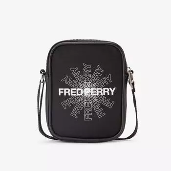 Миниатюрная боковая сумка FRED PERRY с графическим принтом 102 CFPU2213255 102