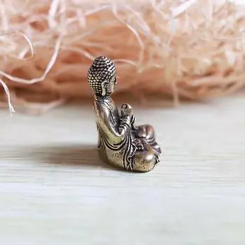 Миниатюрная фигурка Будды Шакьямуни из чистой латуни, украшение для дома, миниатюрная статуэтка золотой