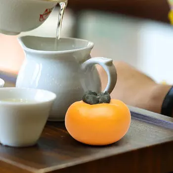 Миниатюрная скульптура домашнего животного с чаем и хурмой ручной работы для энтузиастов 3.5cmx4.2cm Yellow