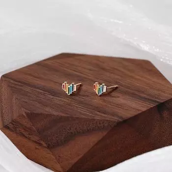 Миниатюрные, маленькие и изысканные полосатые радужные серьги в форме сердца, корейские цветные серьги Love для женщин