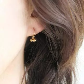 Миниатюрные маленькие золотые серьги-шарики из стерлингового серебра 925 пробы, темпераментные блестящие серьги в виде трех золотых бобов, короткие серьги-крючки 925