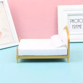 Миниатюрные украшения Мебель Модель Игрушки Двуспальная кровать Модель Кровать Модель Игрушки Моделирование Двуспальная кровать A