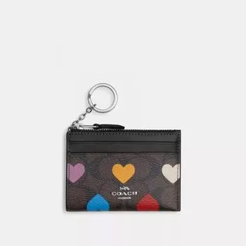 Миниатюрный узкий чехол Coach из фирменной канвы с принтом в виде сердечек