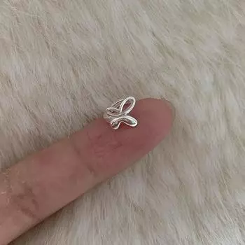 Минималистичные серьги-пряжки в виде бабочек Ins Cold Wind женские серьги Commuter темперамент милые серьги в виде маленьких животных