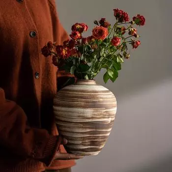 Минималистская керамическая ваза в стиле ваби-саби Керамическое украшение Ремесла Настольный орнамент Простота Модель гостиной Домашний декор