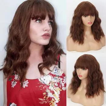 MISS WIG Натуральный коричневый цвет Женский короткий волнистый парик с челкой Синтетическое волокно Косплей Повседневная одежда Вечеринка Длиной до плеч Волнистый парик