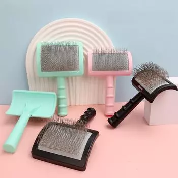 Многоцветная расческа для шерсти домашних животных в форме буквы С с толстой спинкой и длинными штифтами small чёрный