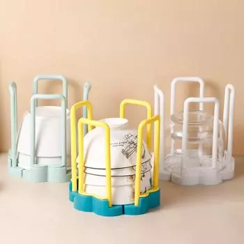 Многофункциональная полка для кухонной мойки с выдвижным сливным лотком и вращающейся корзиной жёлтый