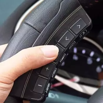 Многофункциональный универсальный беспроводной автомобильный руль с дистанционным управлением, навигация, кнопка DVD, яркая рулевая часть, длинные кнопки Co X7x1 China